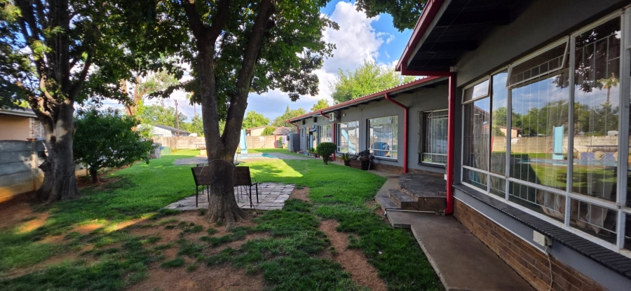 3 Bedroom Property for Sale in Declercqville North West